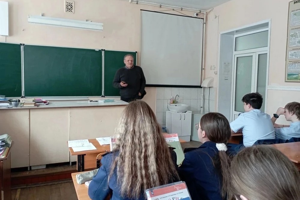Педагогическая профшкола НИУ «БелГУ» продолжает профориентацию школьников