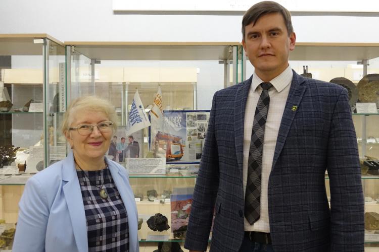 События НИУ «БелГУ» ниу «белгу» получил в дар уникальные подарочные экспонаты