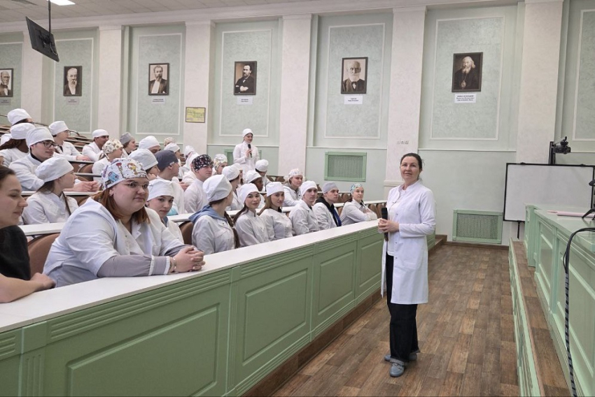 События НИУ «БелГУ» научные горизонты и первая помощь: в медицинском институте ниу «белгу» прошла университетская среда