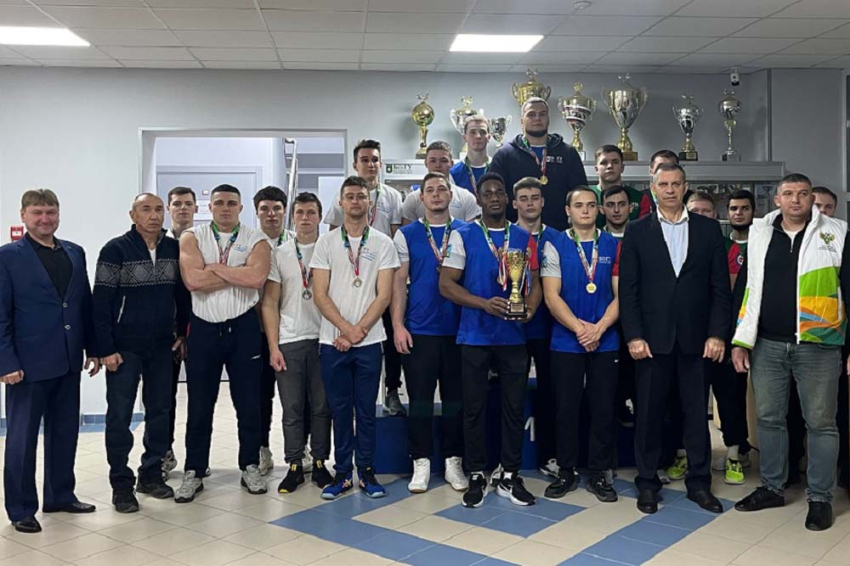 События НИУ «БелГУ» команда ниу «белгу» победила в областной универсиаде по армрестлингу