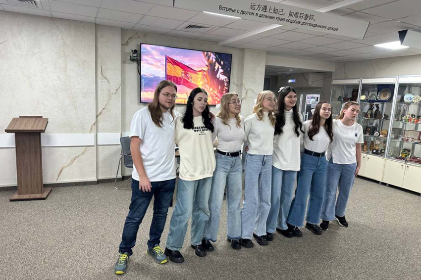 События НИУ «БелГУ» в ниу «белгу» провели культурологическое мероприятие, посвящённое испанскому языку