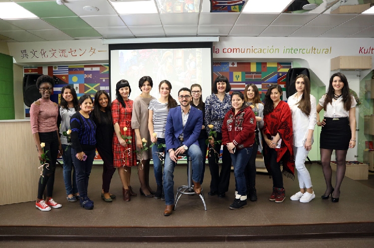 События НИУ «БелГУ» серенада в стенах университета