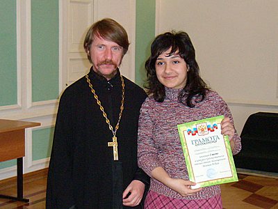 События НИУ «БелГУ» молодежь читает стихи о войне