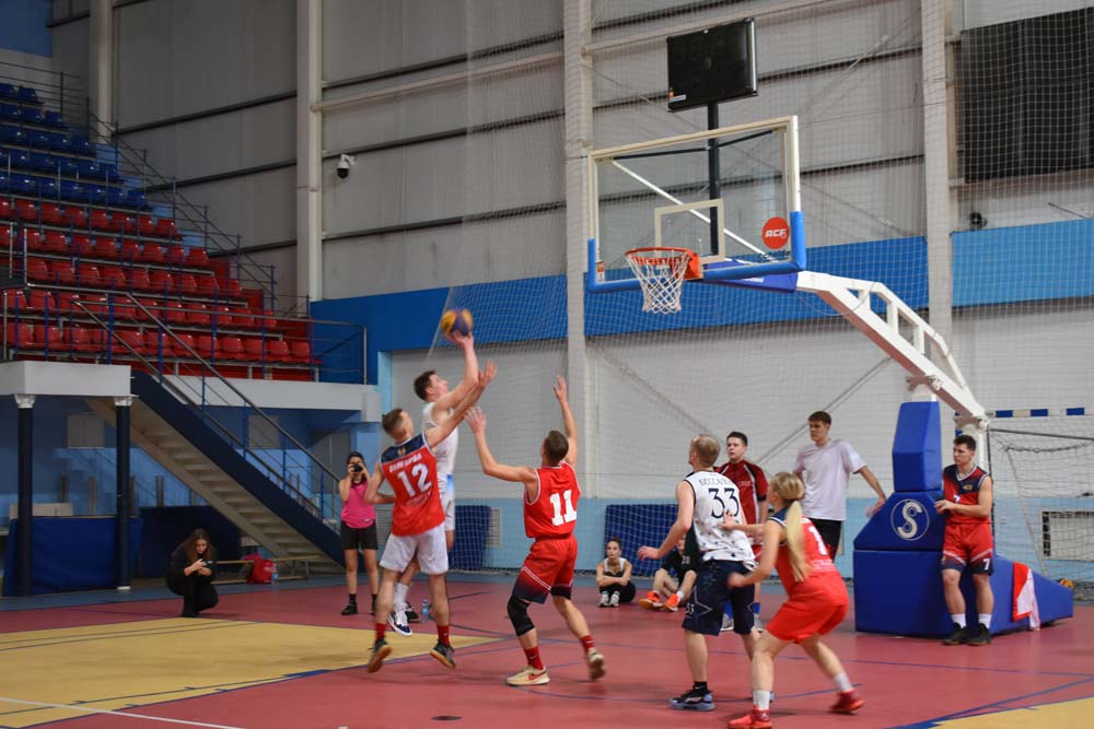 Спортивный клуб НИУ «БелГУ» провёл соревнования ко Дню студента