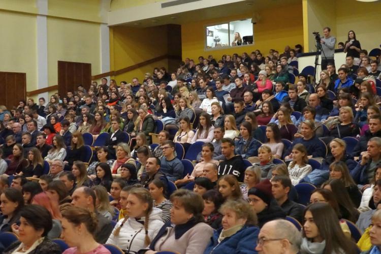 В НИУ «БелГУ» прошёл День открытых дверей События НИУ «БелГУ» в ниу «белгу» прошёл день открытых дверей