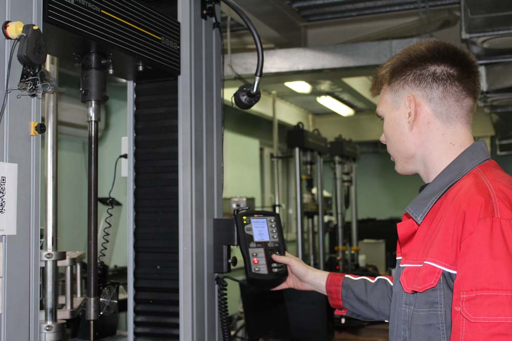 Сверхпрочная и пластичная: учёные НИУ «БелГУ» создали сталь будущего