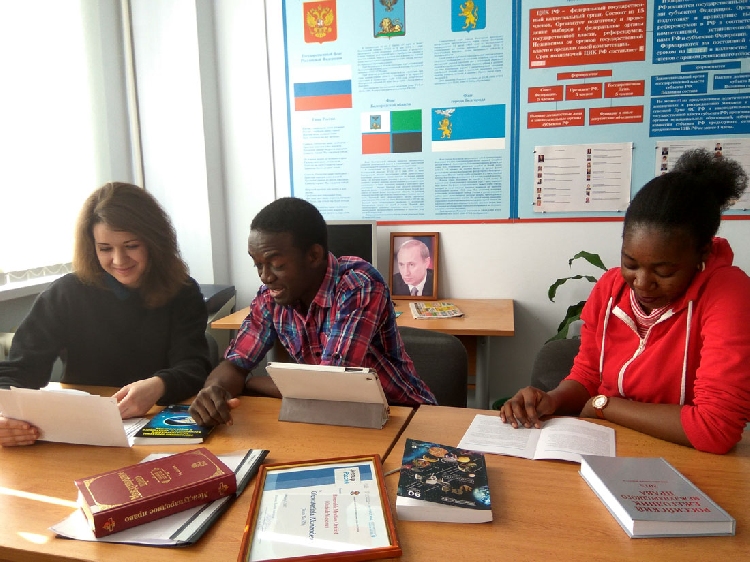 События НИУ «БелГУ» команда юридического института ниу «белгу» - участник этапа международного конкурса