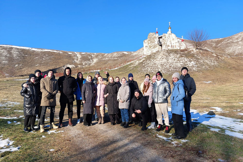 События НИУ «БелГУ» участники клуба «византийское древо» совершили поездку по воронежскому придонью