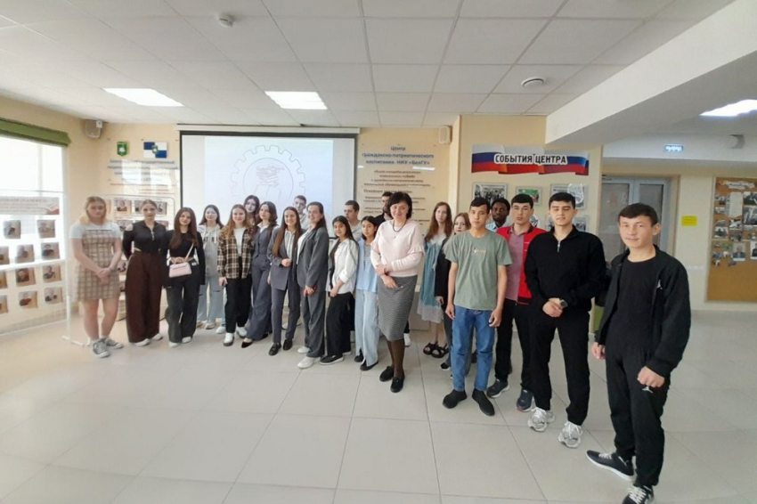 Студенты медицинского института НИУ «БелГУ» встретились с членами студенческого научного общества События НИУ «БелГУ» студенты медицинского института ниу «белгу» встретились с членами студенческого научного общества
