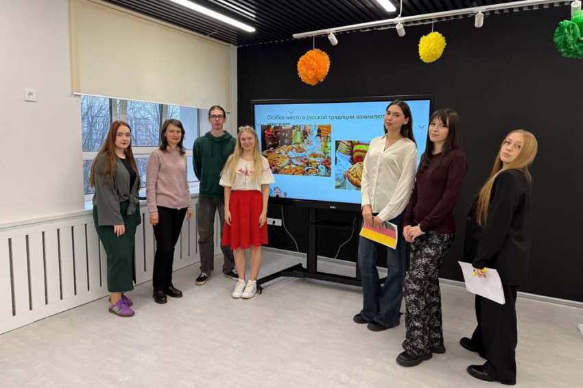 События НИУ «БелГУ» студенты-педагоги ниу «белгу» познакомили школьников с традициями разных стран