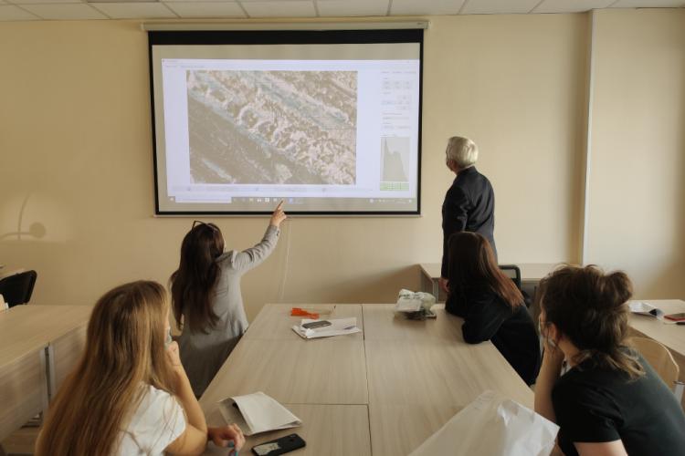 События НИУ «БелГУ» юридический институт ниу «белгу» расширил лабораторную базу