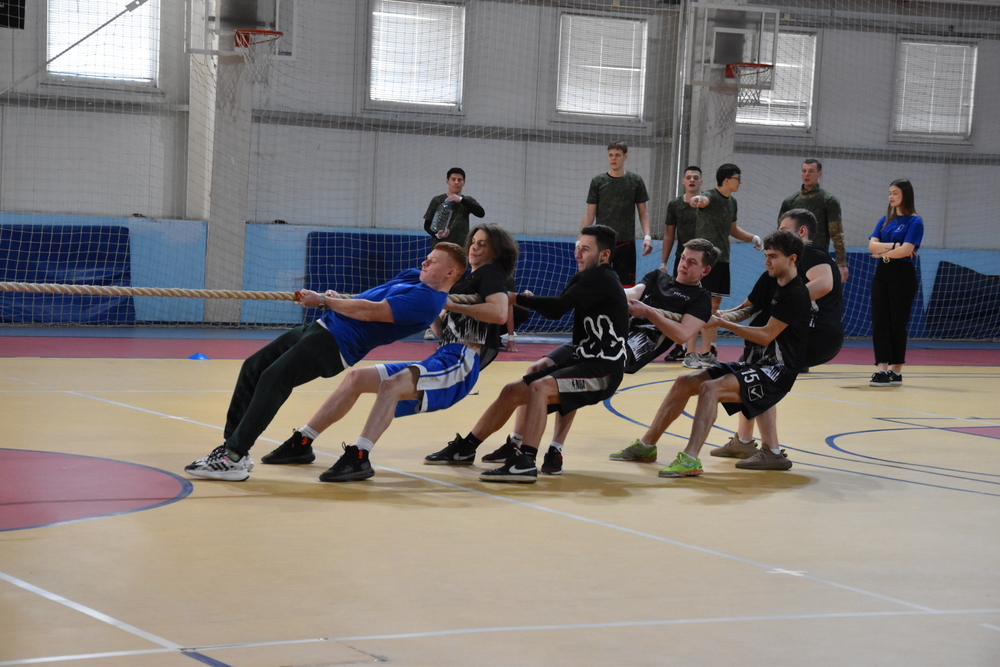 Спортивный праздник сильных, ловких и умелых прошёл в НИУ «БелГУ»