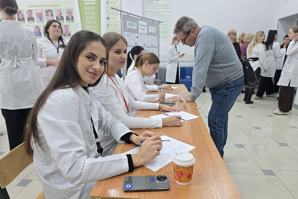Увеличить Медицинский колледж НИУ «БелГУ» распахнул двери для будущих абитуриентов