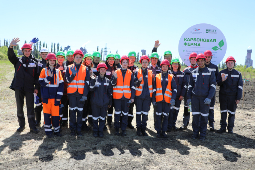 События НИУ «БелГУ» на лебединском гоке состоялась закладка карбоновой фермы