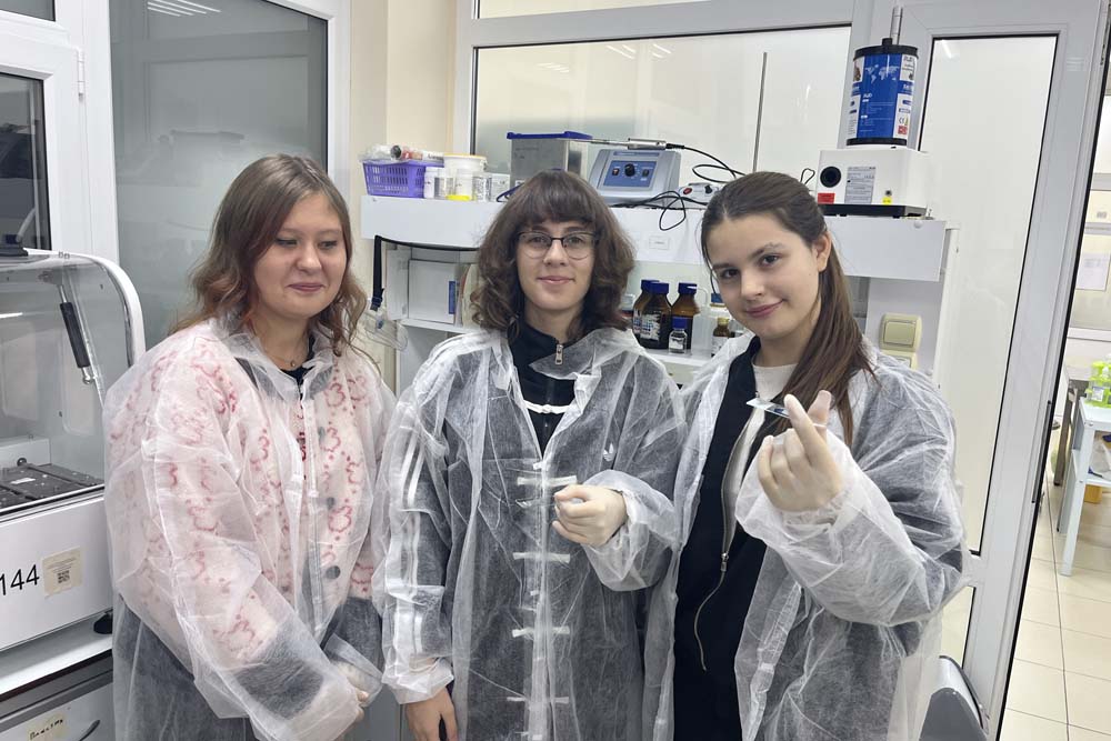 Школьники прикоснулись к науке, которая меняет мир