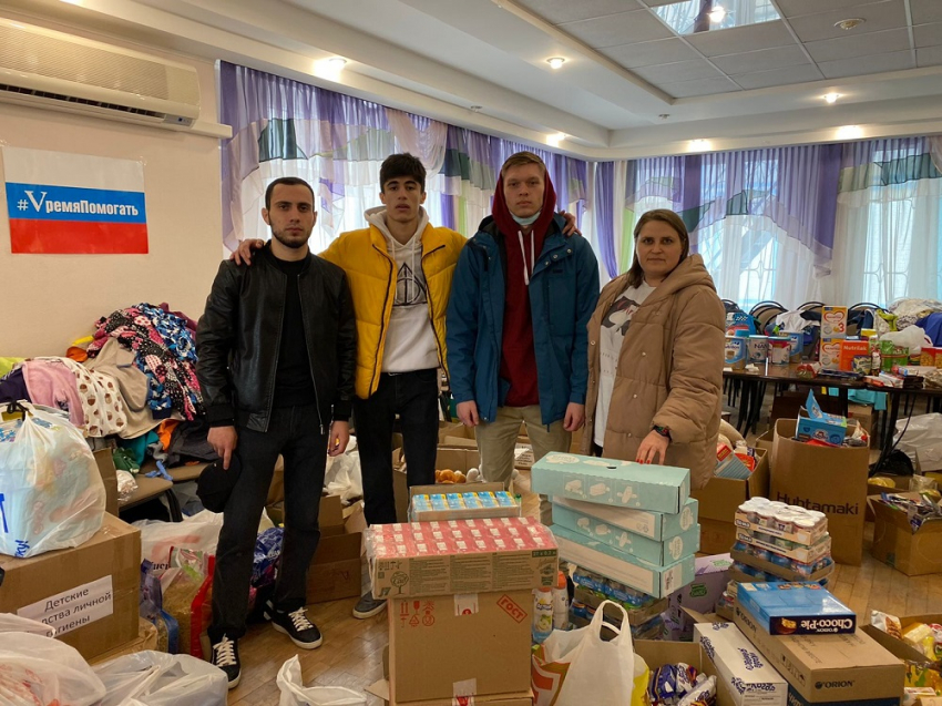 События НИУ «БелГУ» студенты медколледжа ниу «белгу» собрали две тонны гуманитарной помощи 