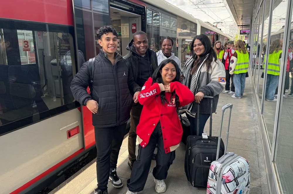 Интернациональная команда представила НИУ «БелГУ» на проектной сессии в РУДН