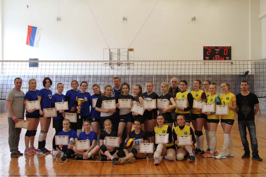 События НИУ «БелГУ» определены лучшие женские волейбольные команды спо