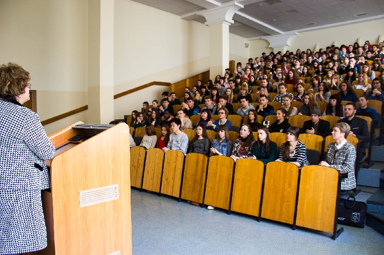 События НИУ «БелГУ» проблемы научных исследований студентов, магистрантов, аспирантов и молодых учёных обсудили на международном уровне