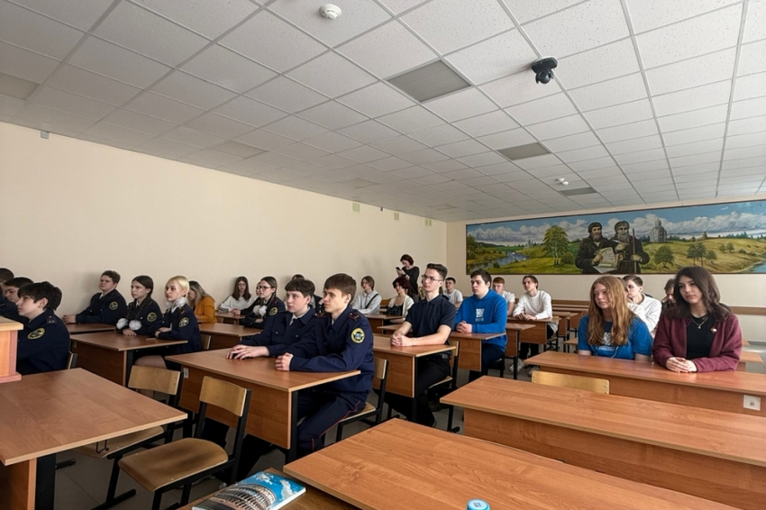 События НИУ «БелГУ» сотрудники ниу «белгу» рассказали школьникам о многообразии русского языка