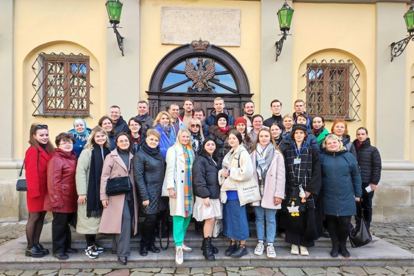 События НИУ «БелГУ» делегация ниу «белгу» выступила на конференции в минске