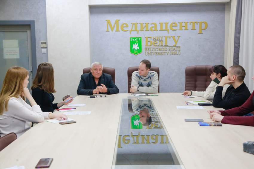 События НИУ «БелГУ» участники литературной мастерской ниу «белгу» учились написанию рассказов