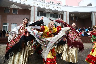 События НИУ «БелГУ» на масленой повеселись да блинком угостись!