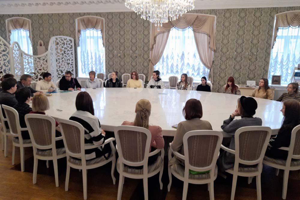 Студентам Белгородского госуниверситета рассказали о русской философии