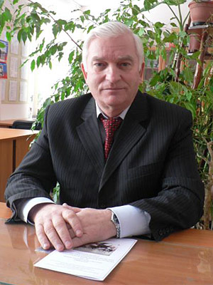 Поздравления НИУ «БелГУ» Коллектив НИУ «БелГУ» поздравляет с юбилеем Илью Федоровича Исаева