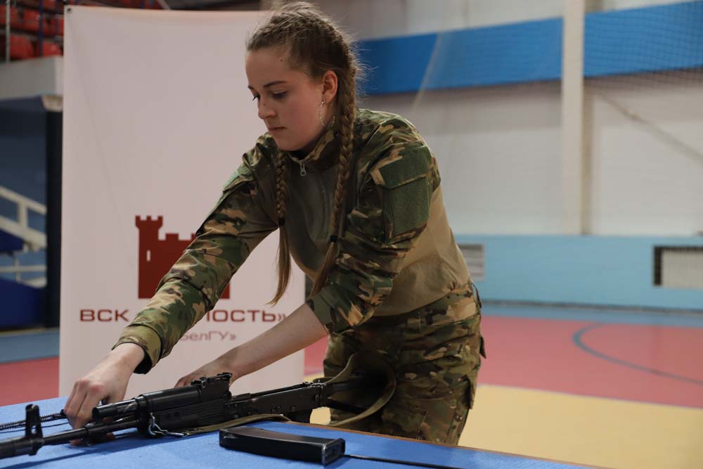 В  НИУ «БелГУ» состоялась военно-спортивная эстафета  