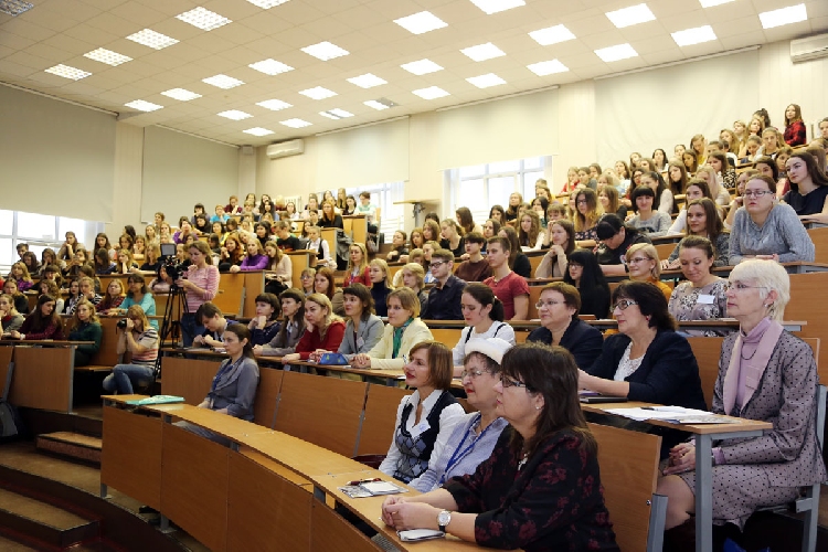 События НИУ «БелГУ» "диалоги без границ: язык, культура, карьера"