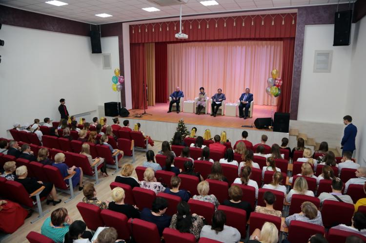 События НИУ «БелГУ» предновогодняя встреча – о будущей профессии