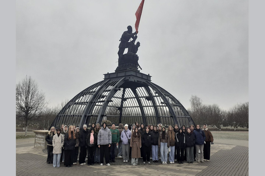 События НИУ «БелГУ» первокурсники инжинирингового колледжа ниу «белгу» посетили музеи в прохоровке