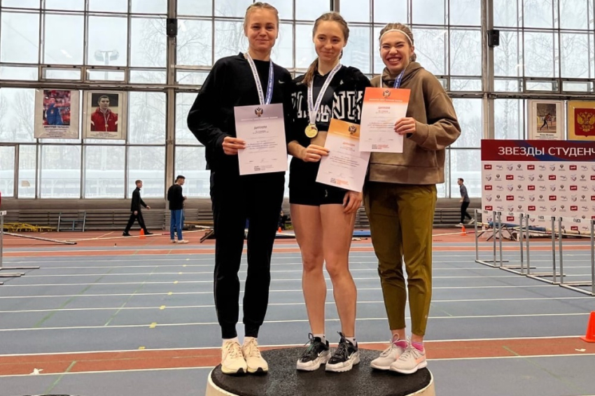 События НИУ «БелГУ» спортсменка белгородского госуниверситета стала призёром всероссийского турнира по лёгкой атлетике