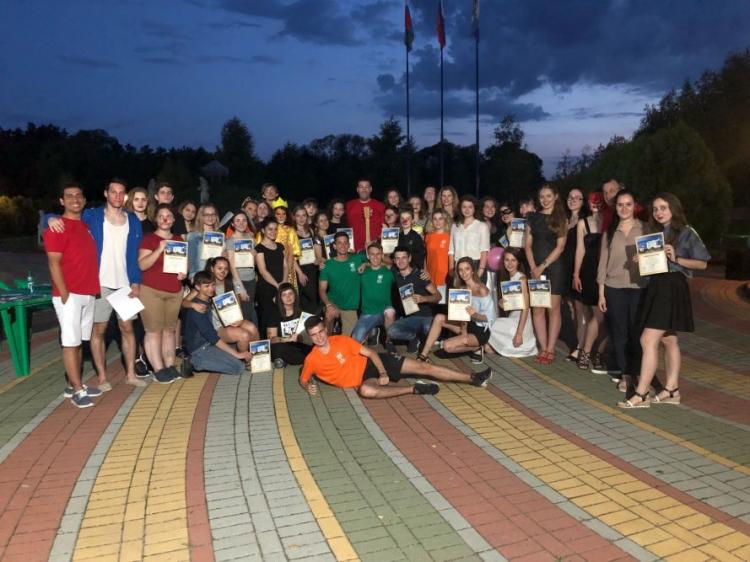 Участникам международной языковой летней школы НИУ «БелГУ» вручены сертификаты События НИУ «БелГУ» участникам международной языковой летней школы ниу «белгу» вручены сертификаты