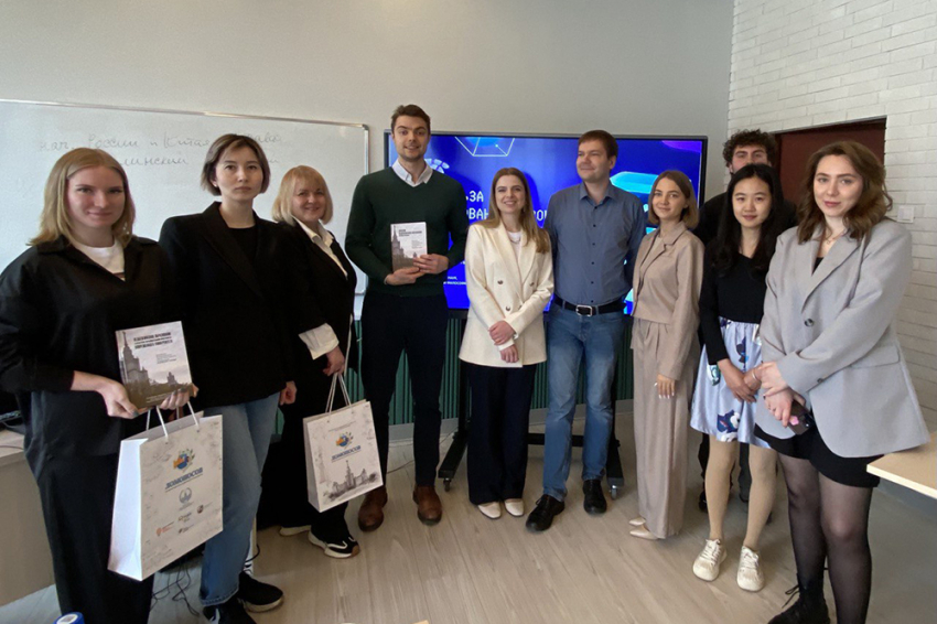 События НИУ «БелГУ» доклад об искусственном интеллекте в образовании представила на молодёжном научном форуме студентка ниу «белгу»