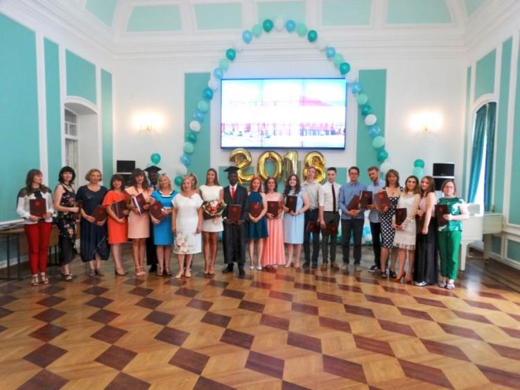 События НИУ «БелГУ» на социально-теологическом факультете состоялось торжественное вручение дипломов государственного образца