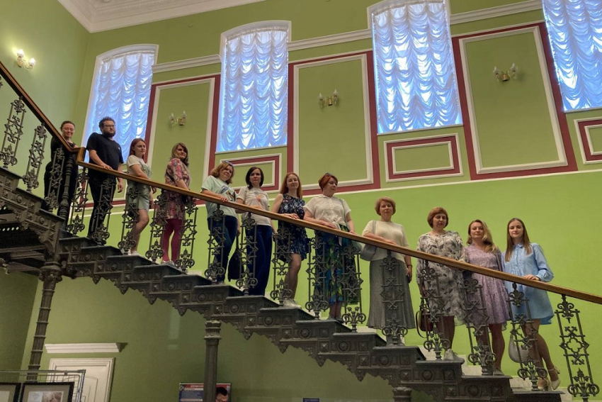 События НИУ «БелГУ» в общероссийский день библиотек в ниу «белгу» организовали экскурсию для библиотекарей белгорода 