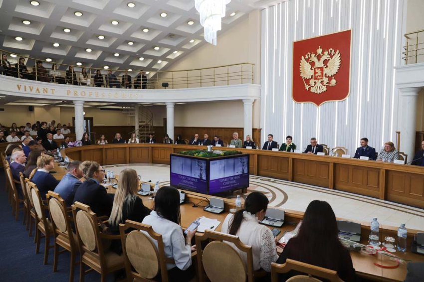 События НИУ «БелГУ» в ниу «белгу» отпраздновали день юриста