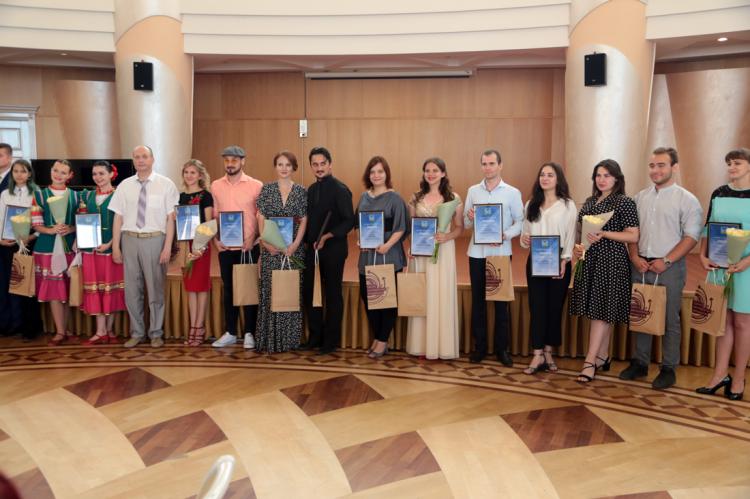 События НИУ «БелГУ» награды для молодых!