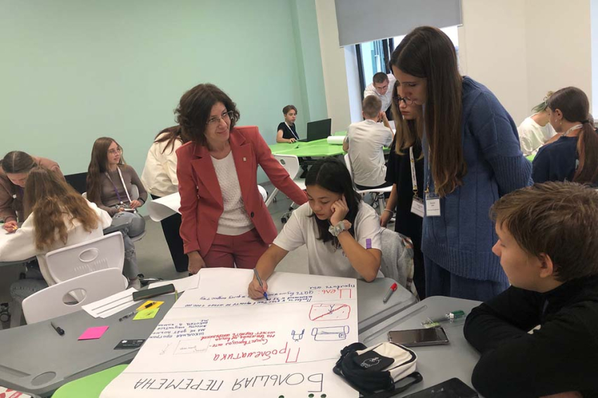 События НИУ «БелГУ» обучающихся центра поддержки одарённых детей научили упаковке проектов