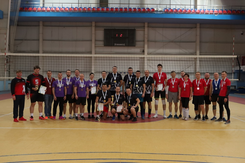 События НИУ «БелГУ» в ниу «белгу» подвели итоги соревнований по волейболу среди работников вуза