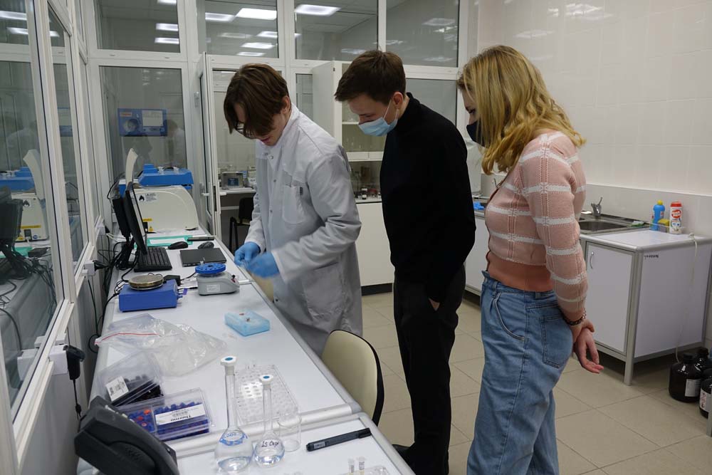 События НИУ «БелГУ» студенты сеченовского университета приехали в ниу «белгу» для получения нового опыта