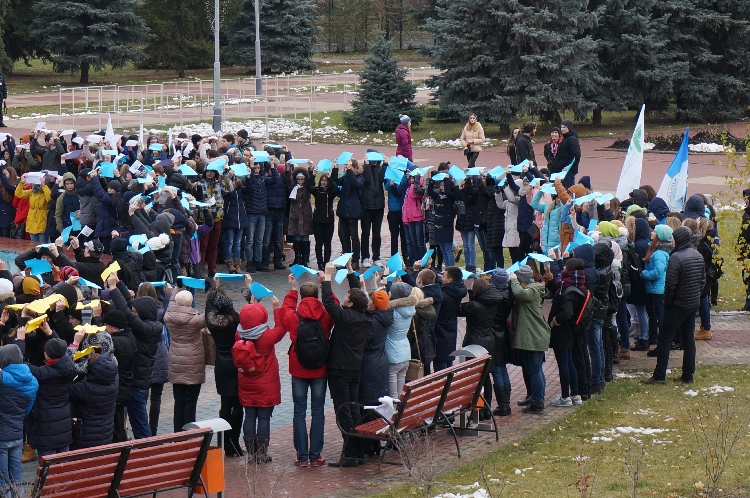 События НИУ «БелГУ» студенты и преподаватели ниу «белгу» отметили день народного единства