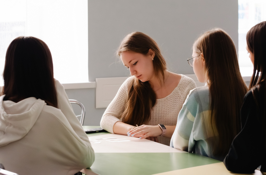 События НИУ «БелГУ» ниу «белгу провёл профориентационную встречу со школьниками