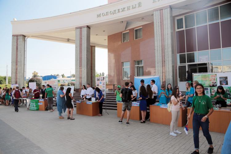 События НИУ «БелГУ» студенческий праздник на университетской площади