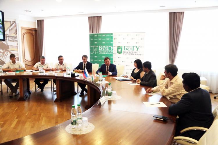 События НИУ «БелГУ» ниу «белгу» посетили представители посольства индии