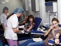 Помочь нуждающимся