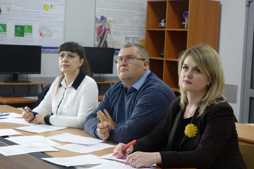 События НИУ «БелГУ» юные географы представили проекты на научно-практической конференции школьников