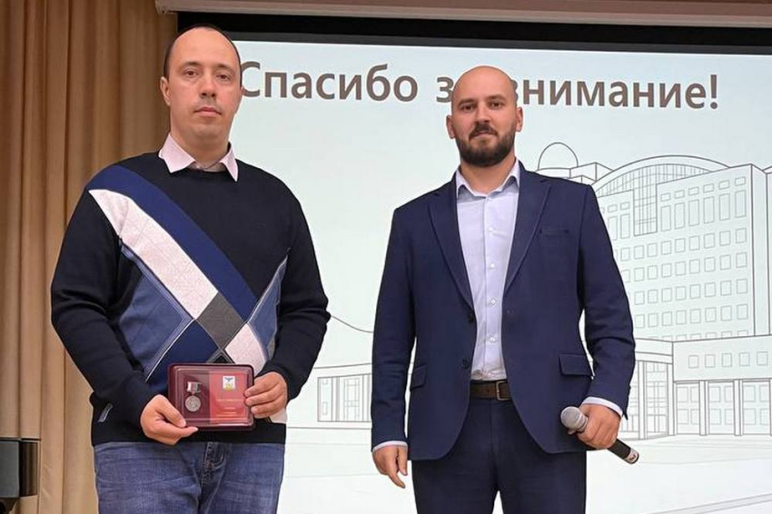 Преподаватель медколледжа НИУ «БелГУ» получил награду губернатора События НИУ «БелГУ» преподаватель медколледжа ниу «белгу» получил награду губернатора